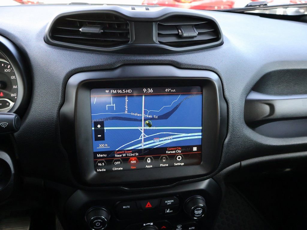Used 2022 Jeep Renegade Latitude image 19