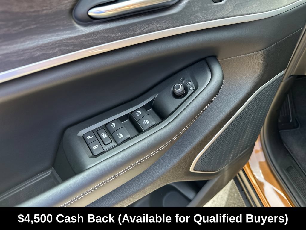 New 2026 Jeep Grand Cherokee L Limited w/ Trailer Tow Package AWD/4WD image 18