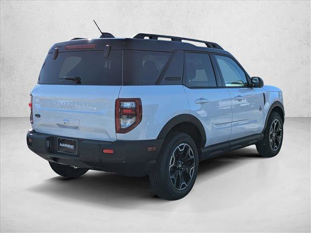 New 2025 Ford Bronco Sport Outer Banks image 8