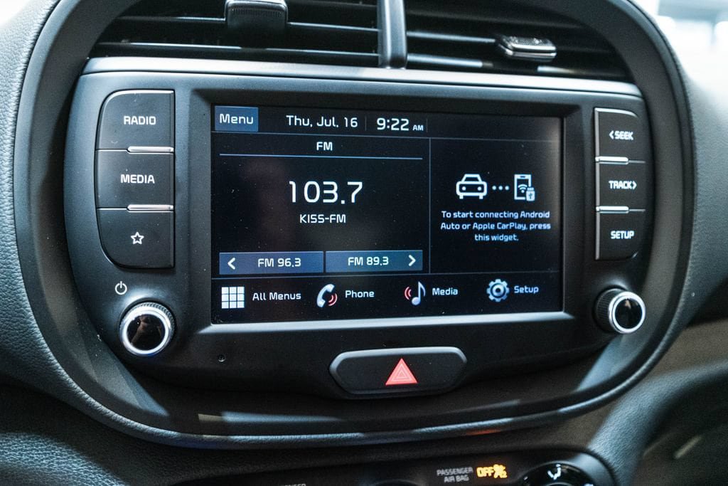 Used 2025 Kia Soul LX FWD image 26