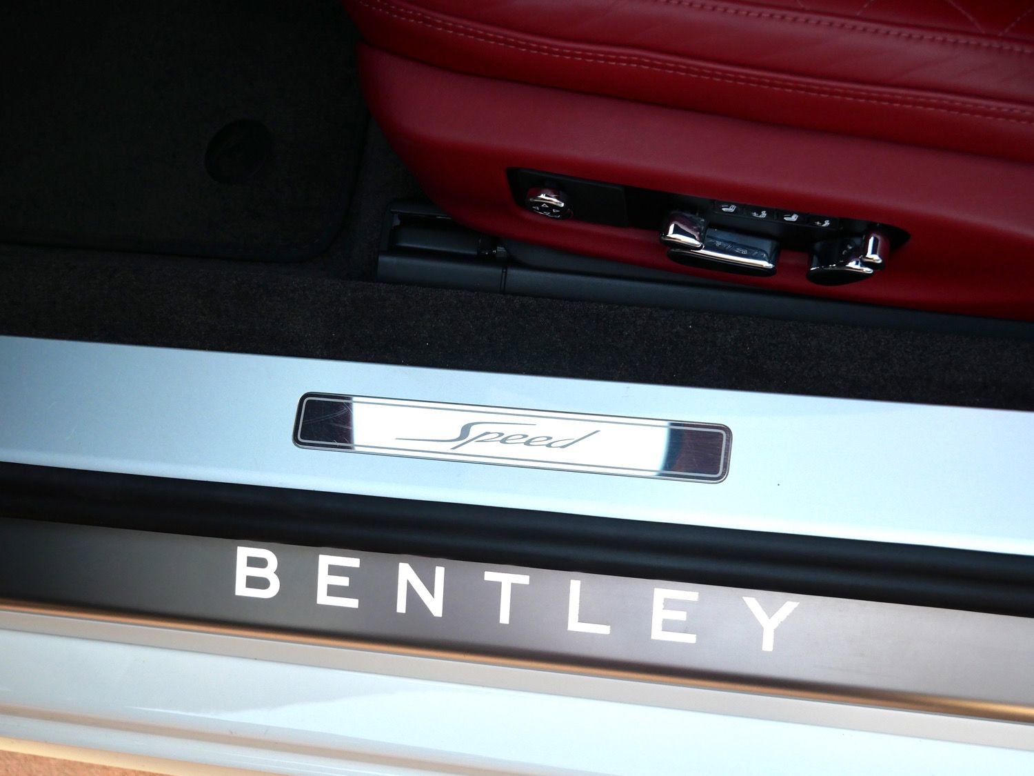 Used 2022 Bentley Continental GT Speed AWD/4WD image 16