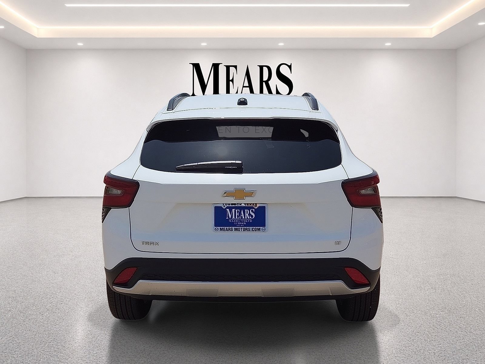 Used 2026 Chevrolet Trax LT w/ Driver Confidence Package FWD image 4