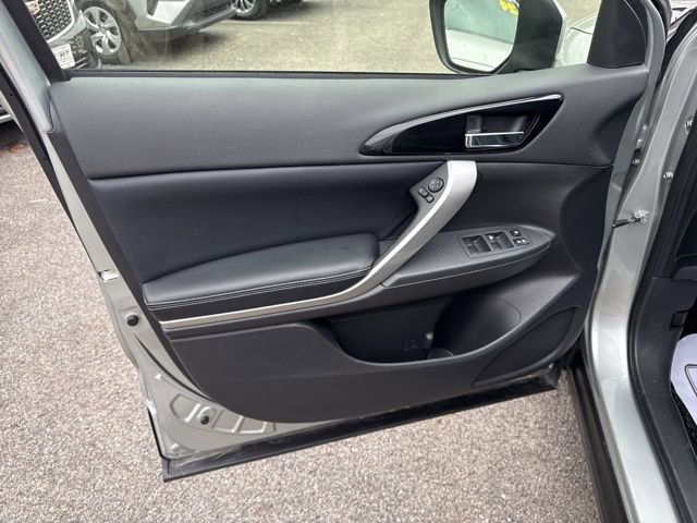 Used 2024 Mitsubishi Eclipse Cross SE image 17