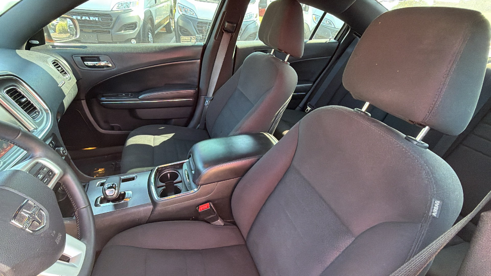 Used 2014 Dodge Charger SXT RWD image 18