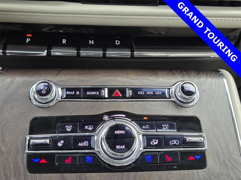 Used 2021 Lincoln Aviator Grand Touring w/ Elements Package Plus image 34