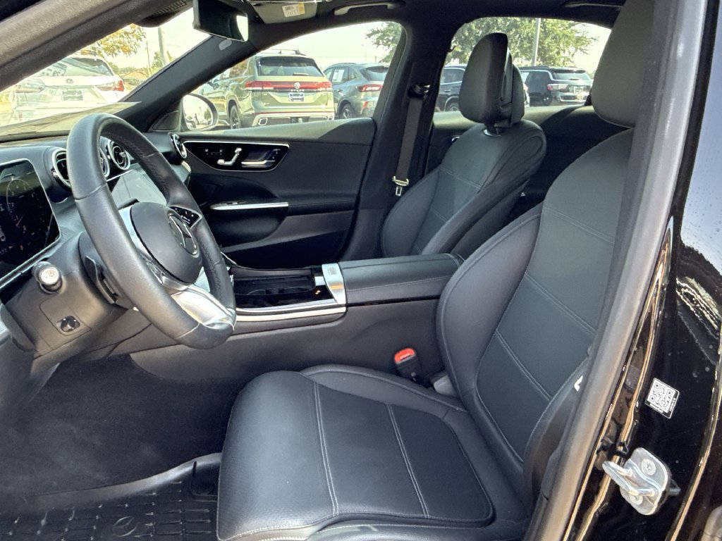 New 2026 Mercedes-Benz C 300 Sedan image 16