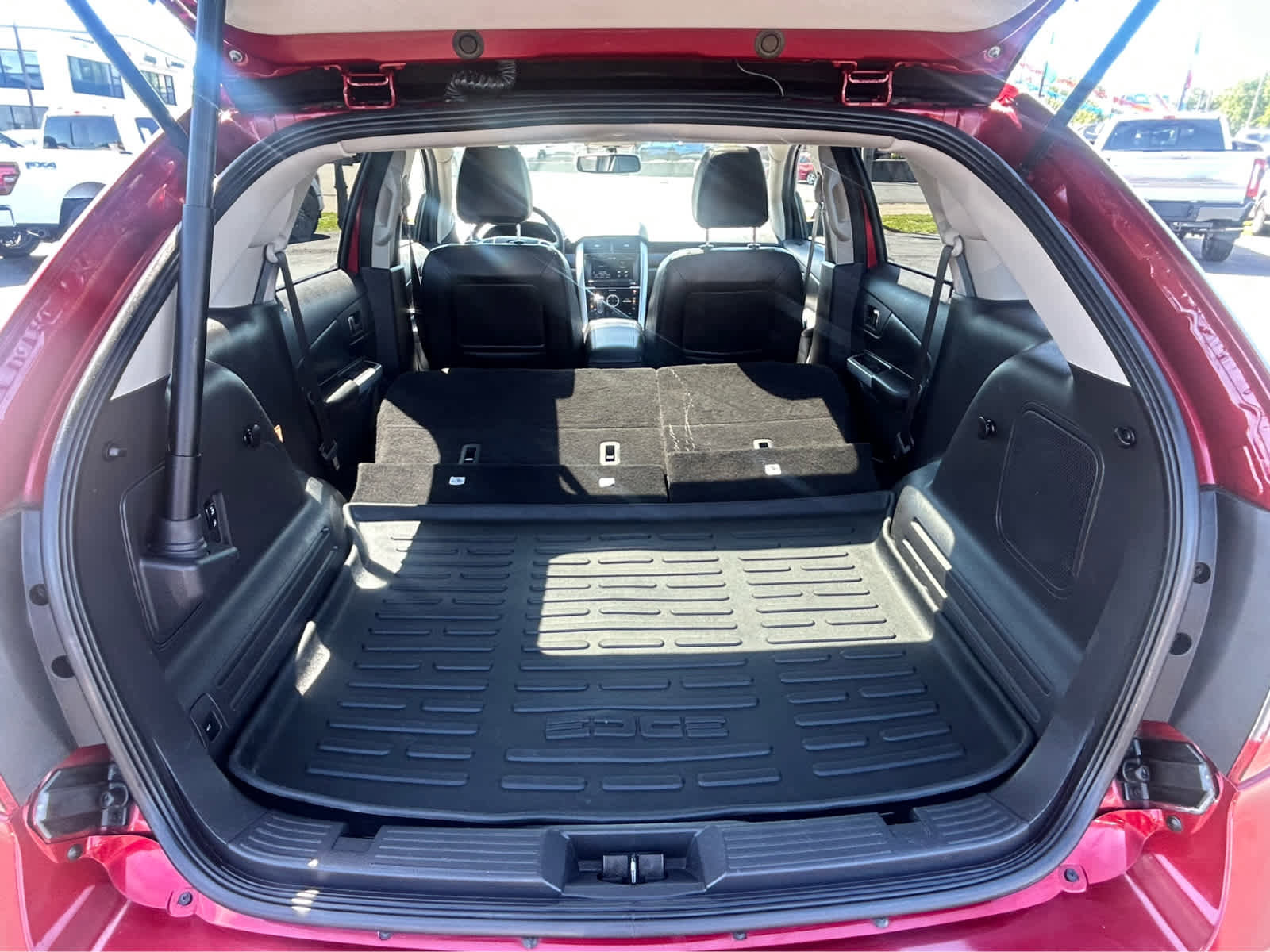 Used 2014 Ford Edge Limited w/ Equipment Group 301A FWD image 7