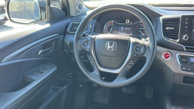 Used 2023 Honda Ridgeline Sport image 22