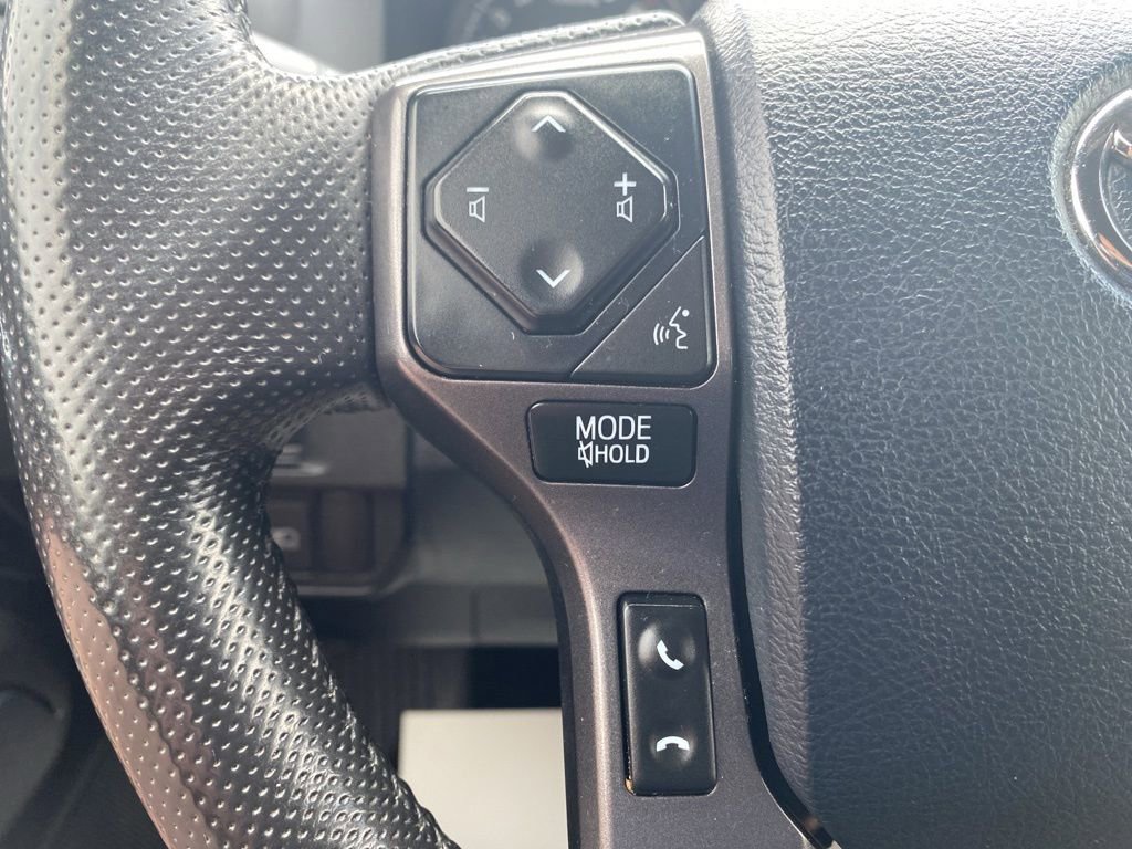 Used 2019 Toyota Tacoma TRD Off-Road image 27