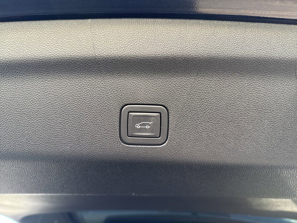 Certified 2024 GMC Yukon XL Denali image 58