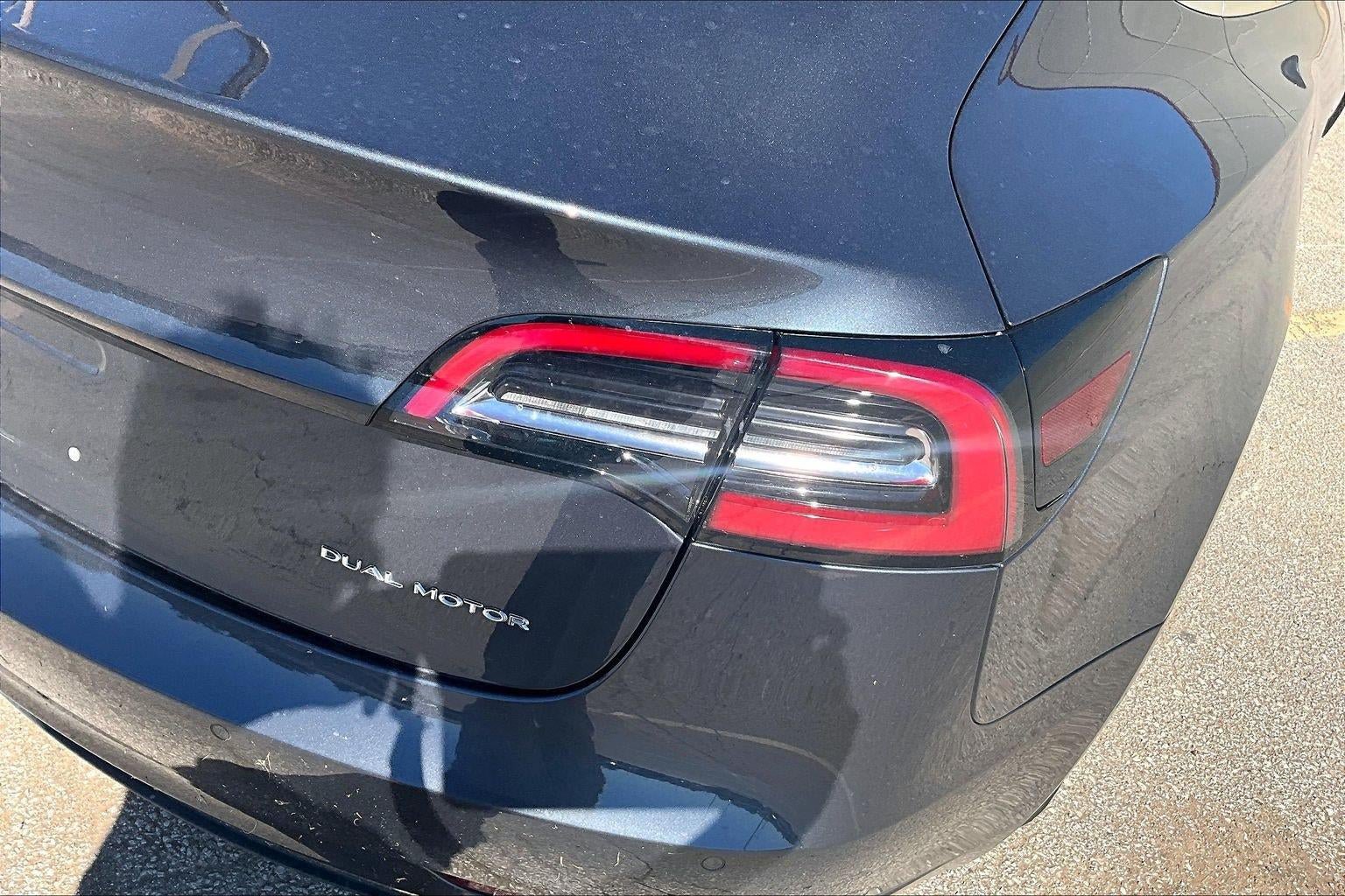 Used 2018 Tesla Model 3 Long Range AWD/4WD image 24