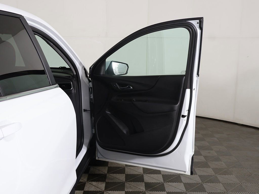Used 2024 Chevrolet Equinox LT w/ LPO, Floor Liner Package image 18