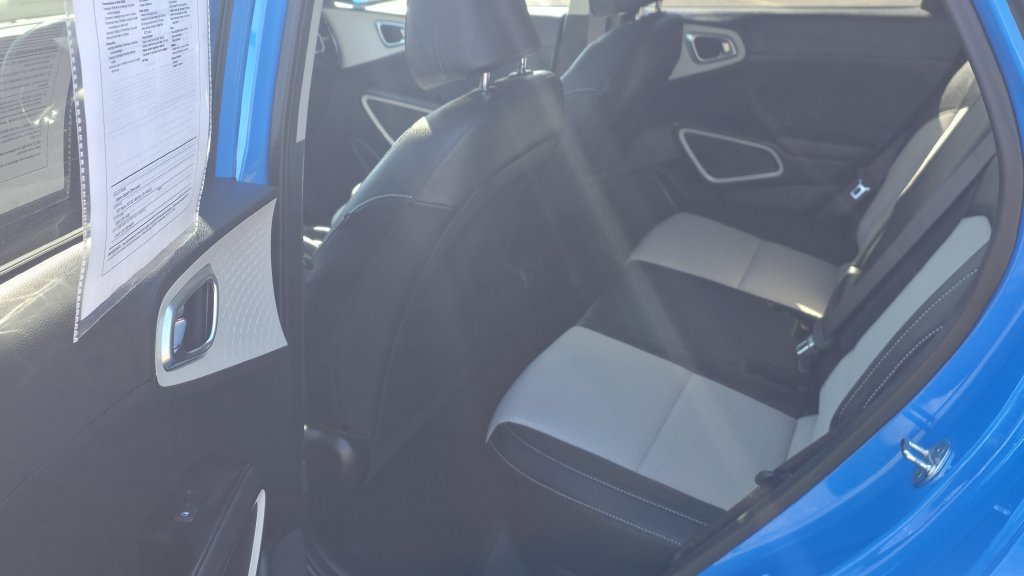 Used 2023 Kia Soul GT-Line FWD image 26