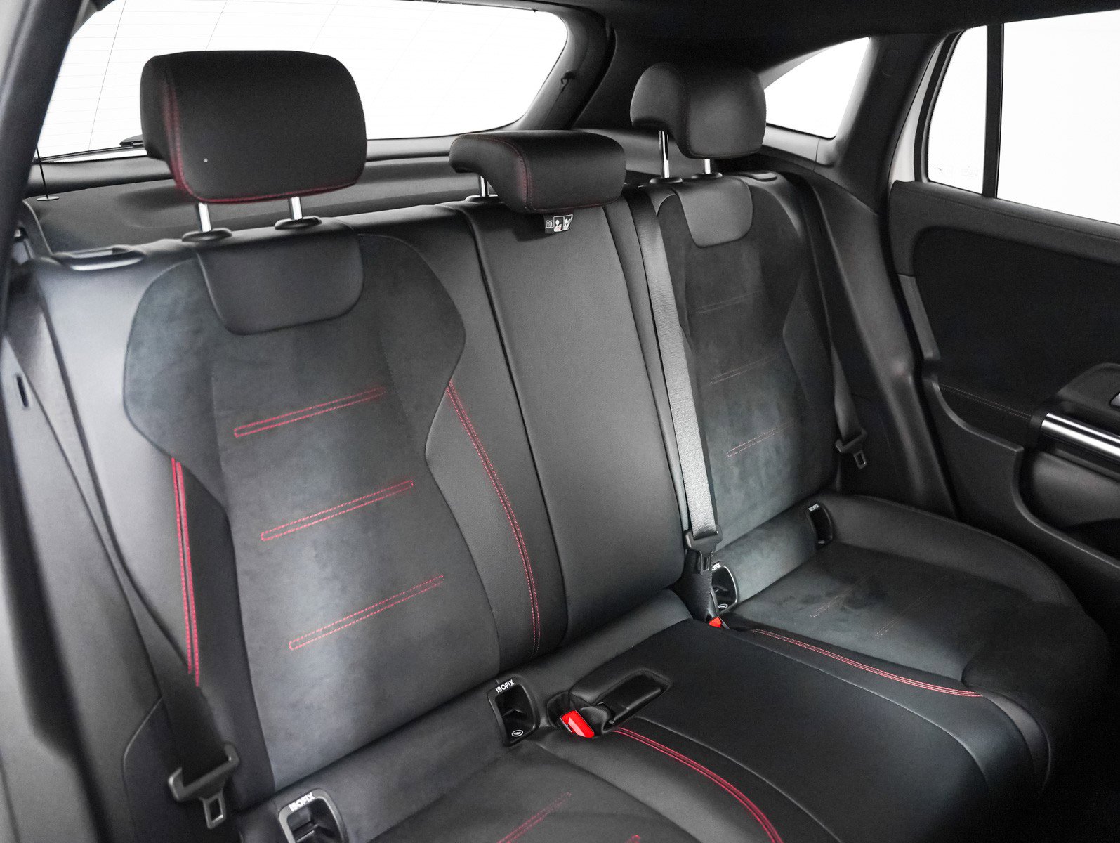 Used 2022 Mercedes-Benz GLA 250 image 11