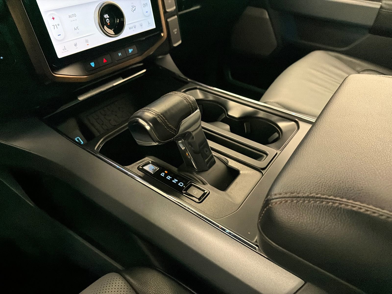 Used 2023 Ford F150 Lightning Lariat w/ Tow Technology Package image 30