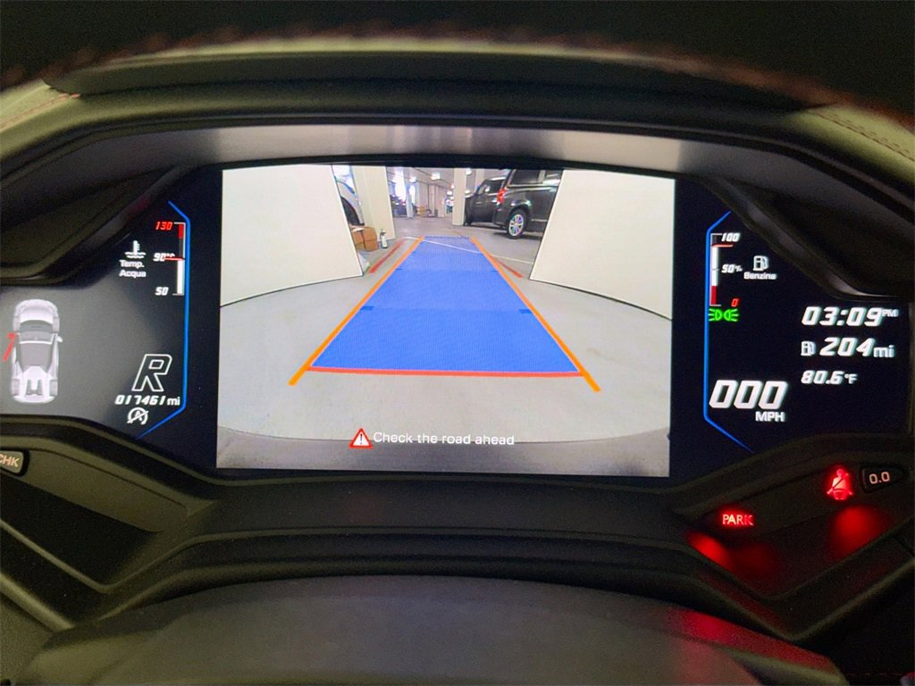Used 2020 Lamborghini Huracan EVO image 14