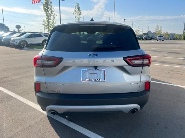 Used 2024 Ford Escape Active AWD/4WD image 6