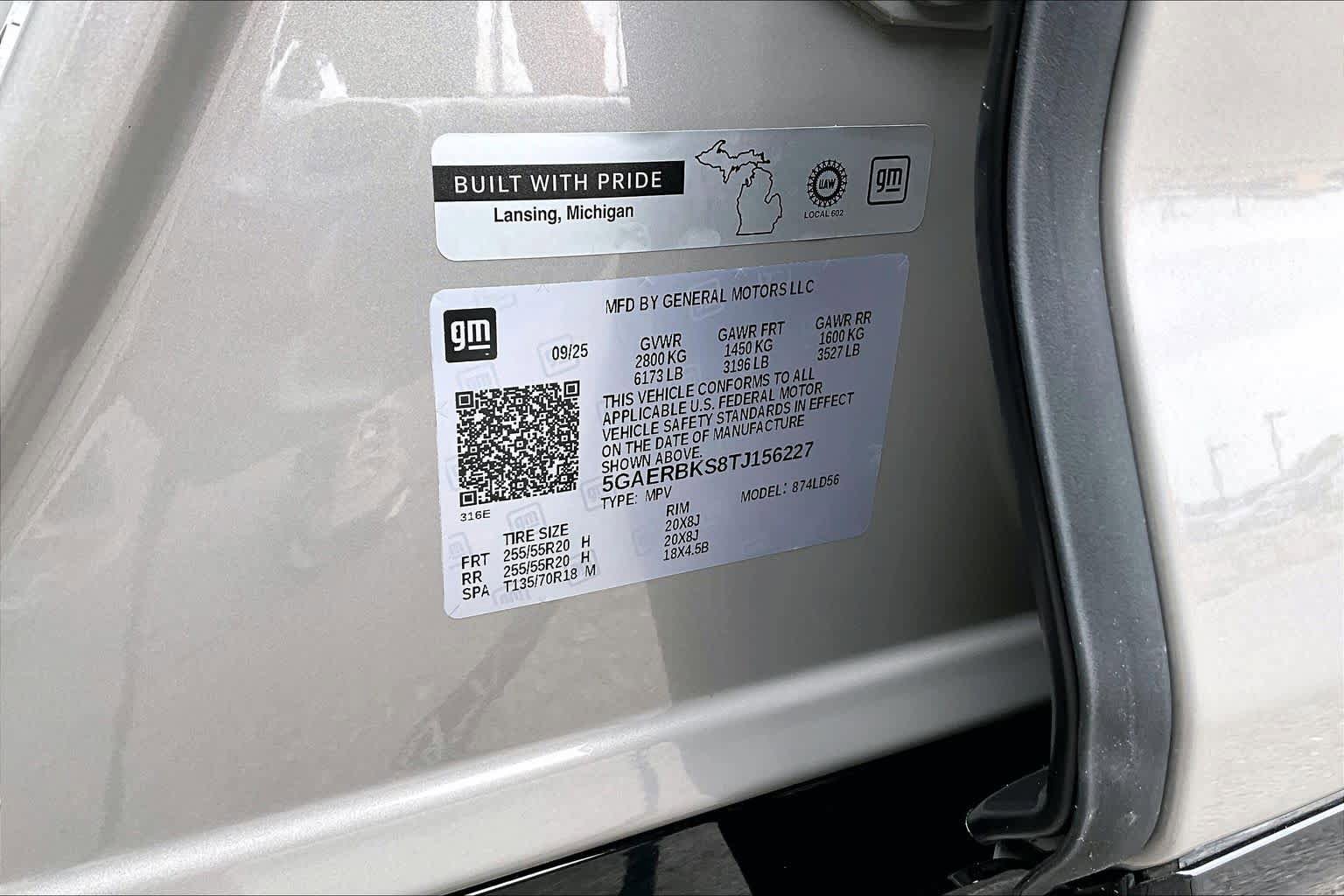 Used 2026 Buick Enclave Sport Touring w/ Power Package FWD image 34