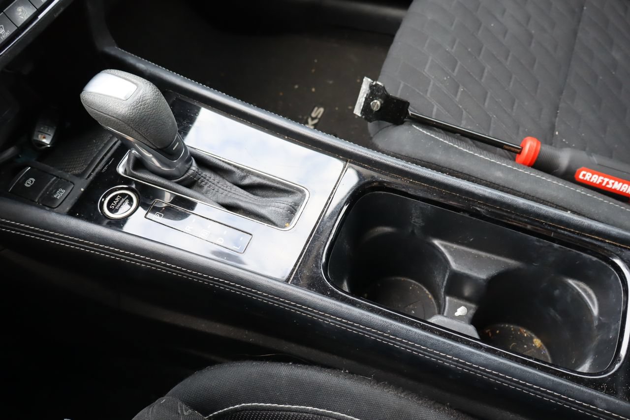 Used 2022 Nissan Kicks SV FWD image 24