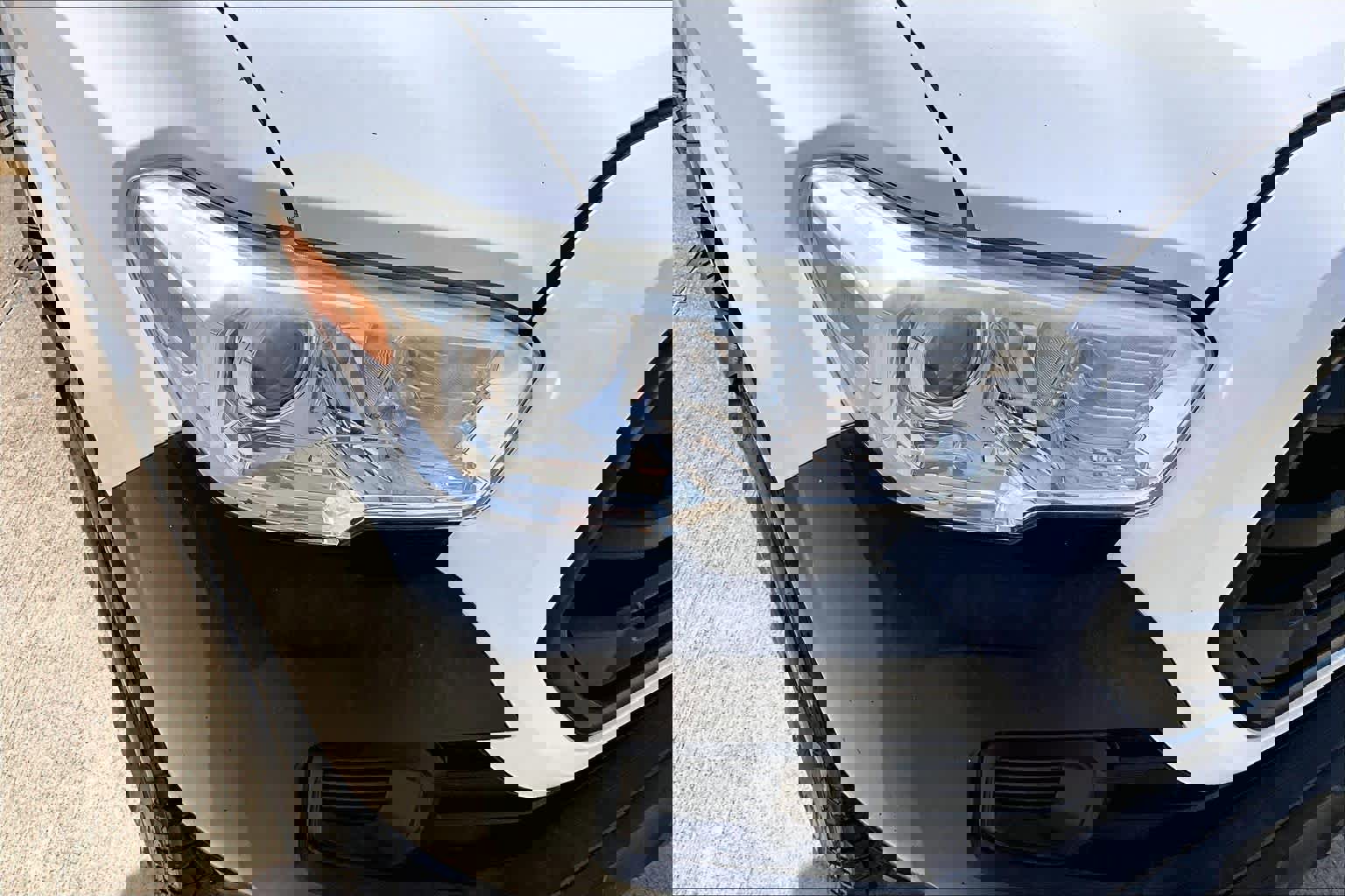 Used 2018 Toyota Tacoma SR image 25