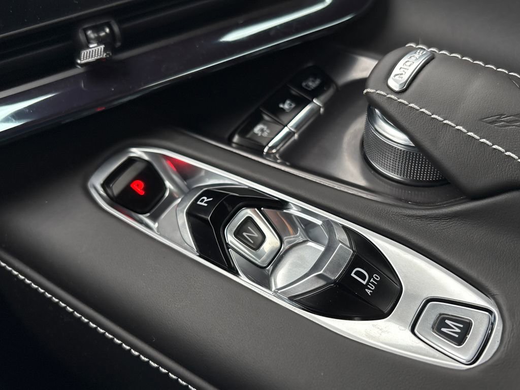 Used 2024 Chevrolet Corvette Stingray Premium Conv w/ Stealth Interior Trim Package RWD image 24