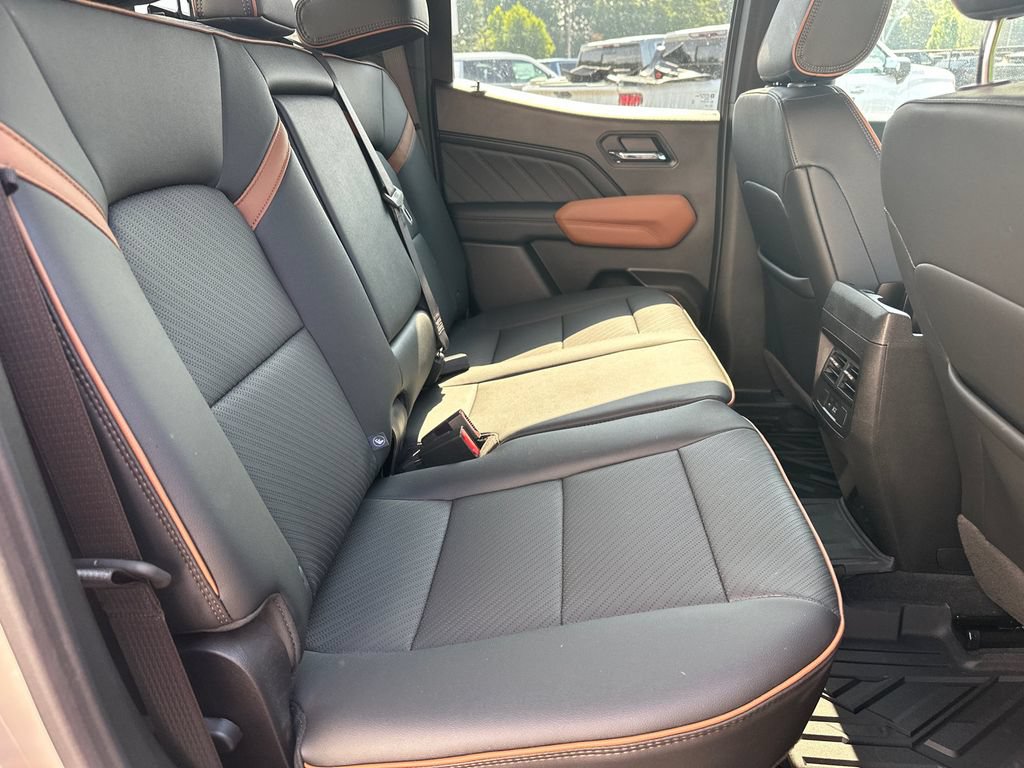 Used 2026 GMC Canyon AT4 w/ AT4 Premium Package AWD/4WD image 16