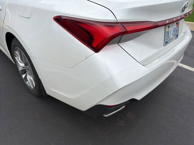 Used 2022 Toyota Avalon XLE FWD image 8