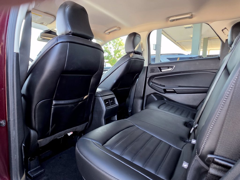 Used 2021 Ford Edge SEL FWD image 18