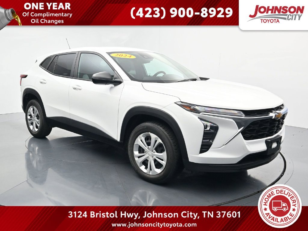Used 2024 Chevrolet Trax LS