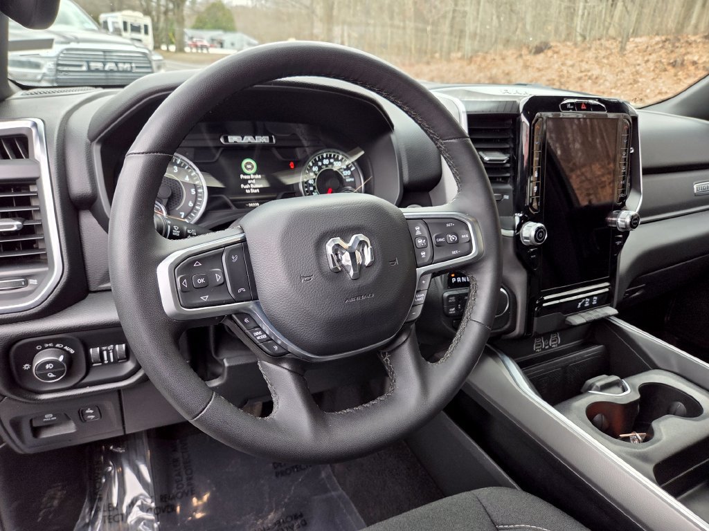 Used 2025 RAM 1500 Big Horn AWD/4WD image 12
