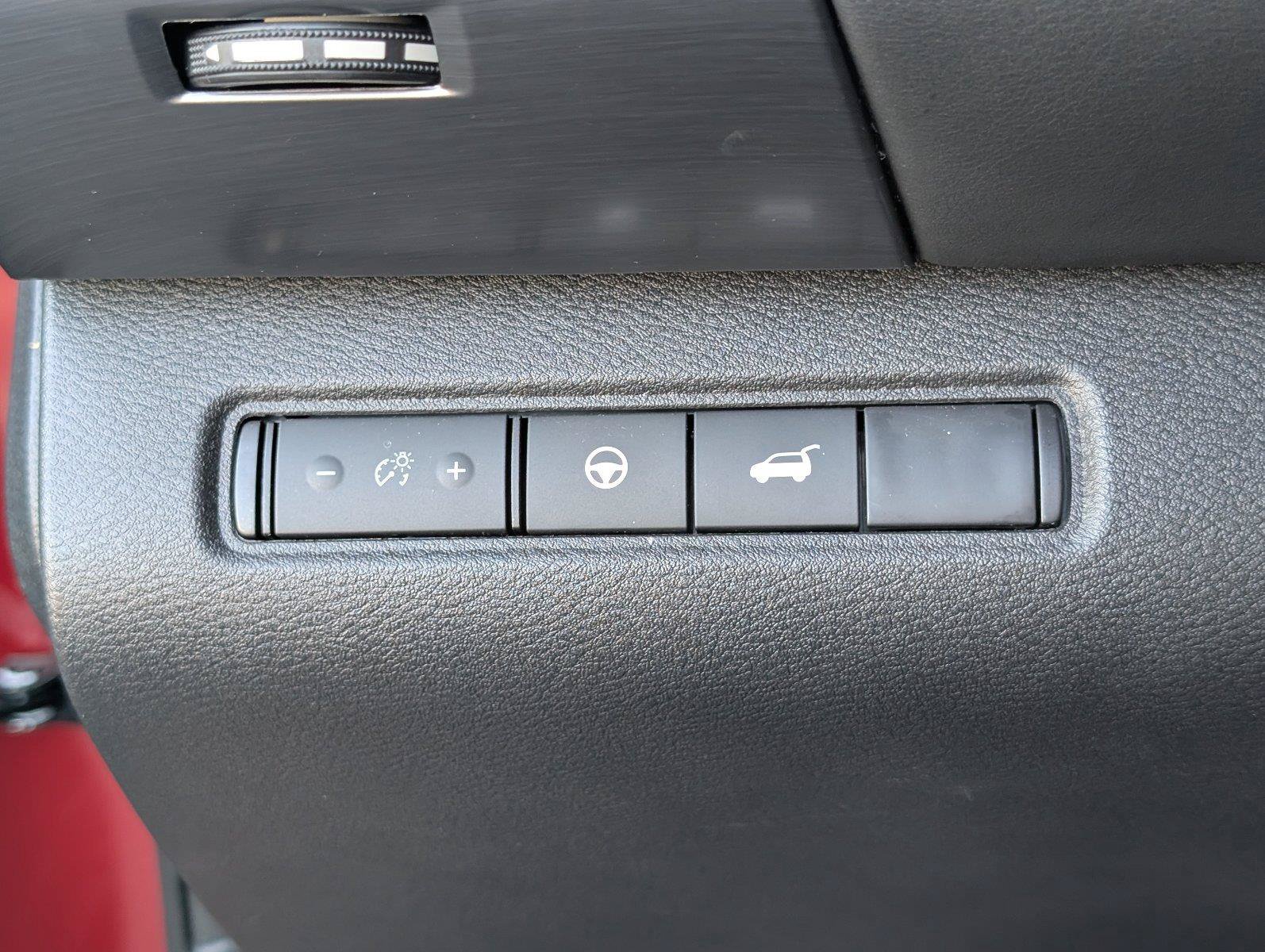 Used 2026 Nissan Pathfinder SL FWD image 29