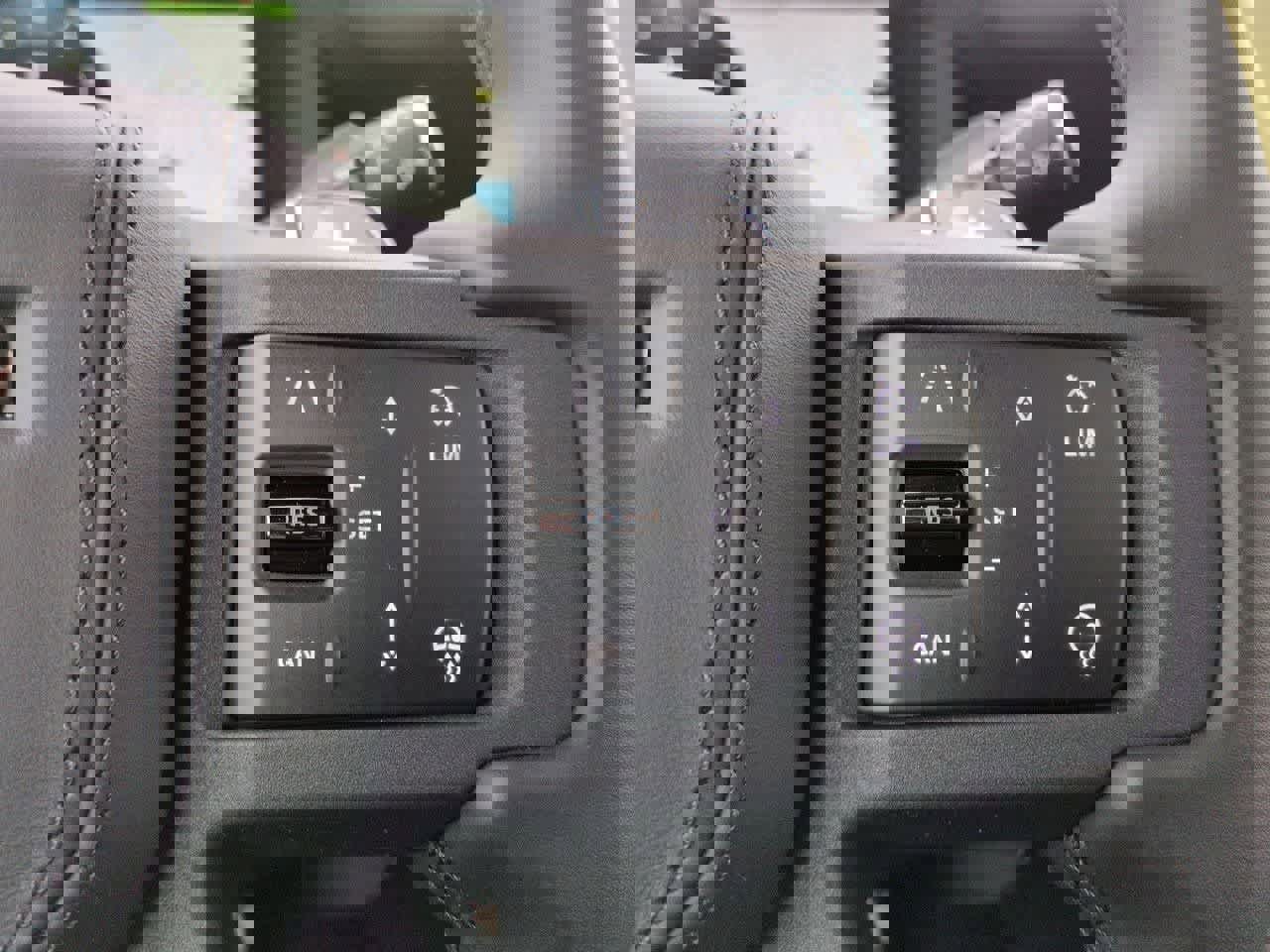 New 2026 Land Rover Defender 110 OCTA AWD/4WD image 26