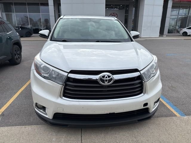 Used 2015 Toyota Highlander Limited AWD/4WD image 2