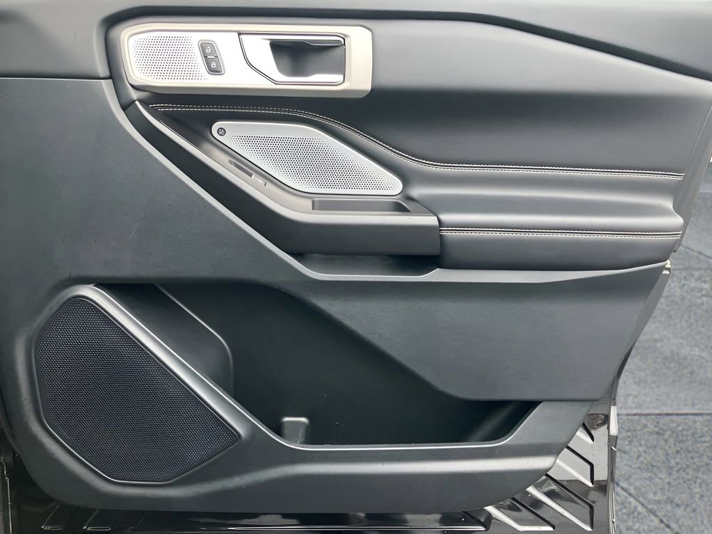 Used 2020 Ford Explorer ST w/ Premium Technology Package image 49