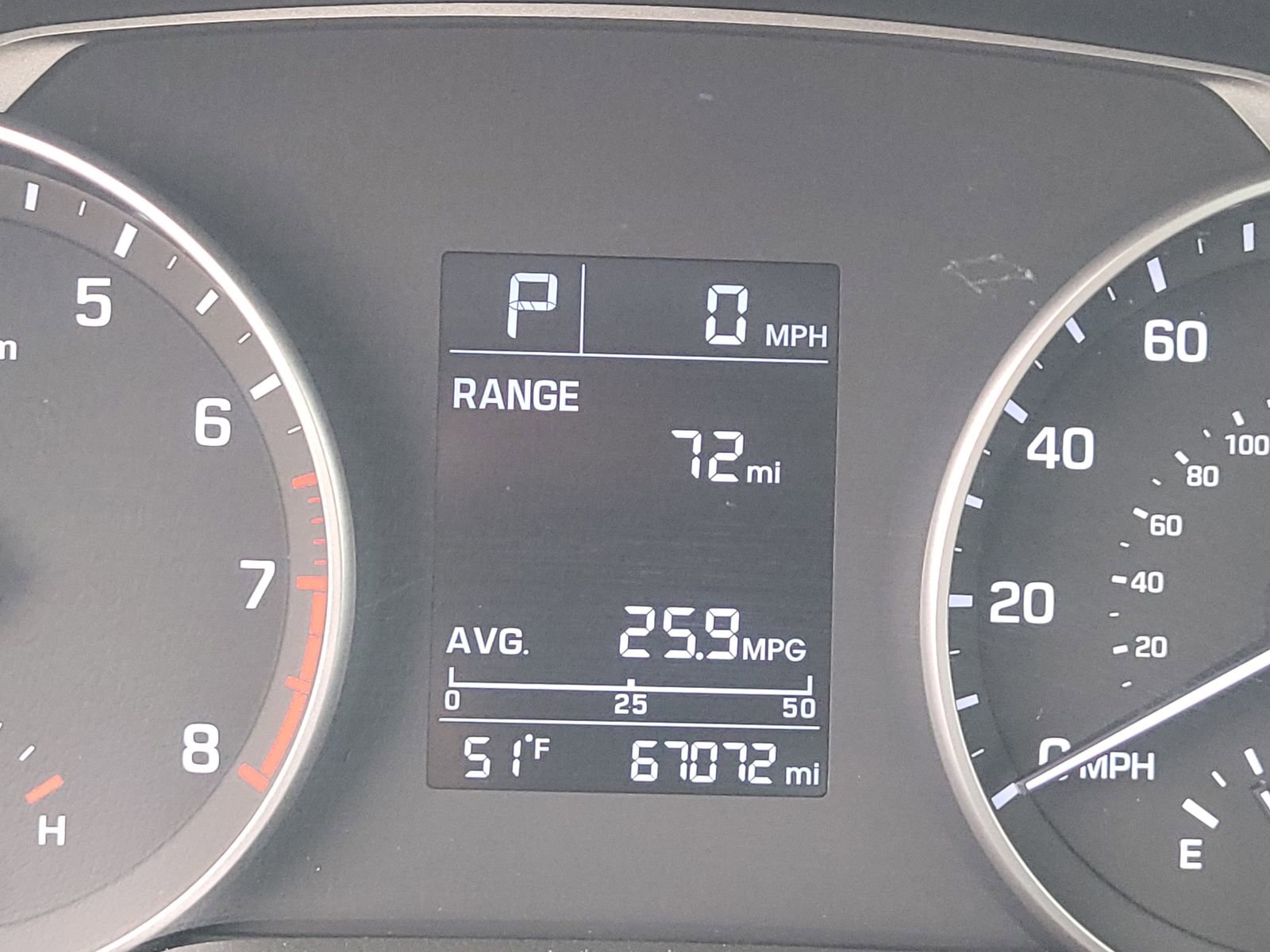 Used 2017 Hyundai Elantra SE FWD image 18