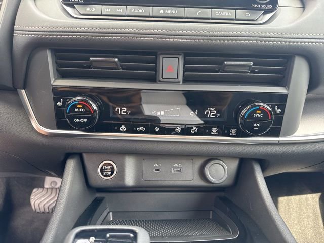 Used 2023 Nissan Rogue SV w/ SV Premium B Package AWD/4WD image 17