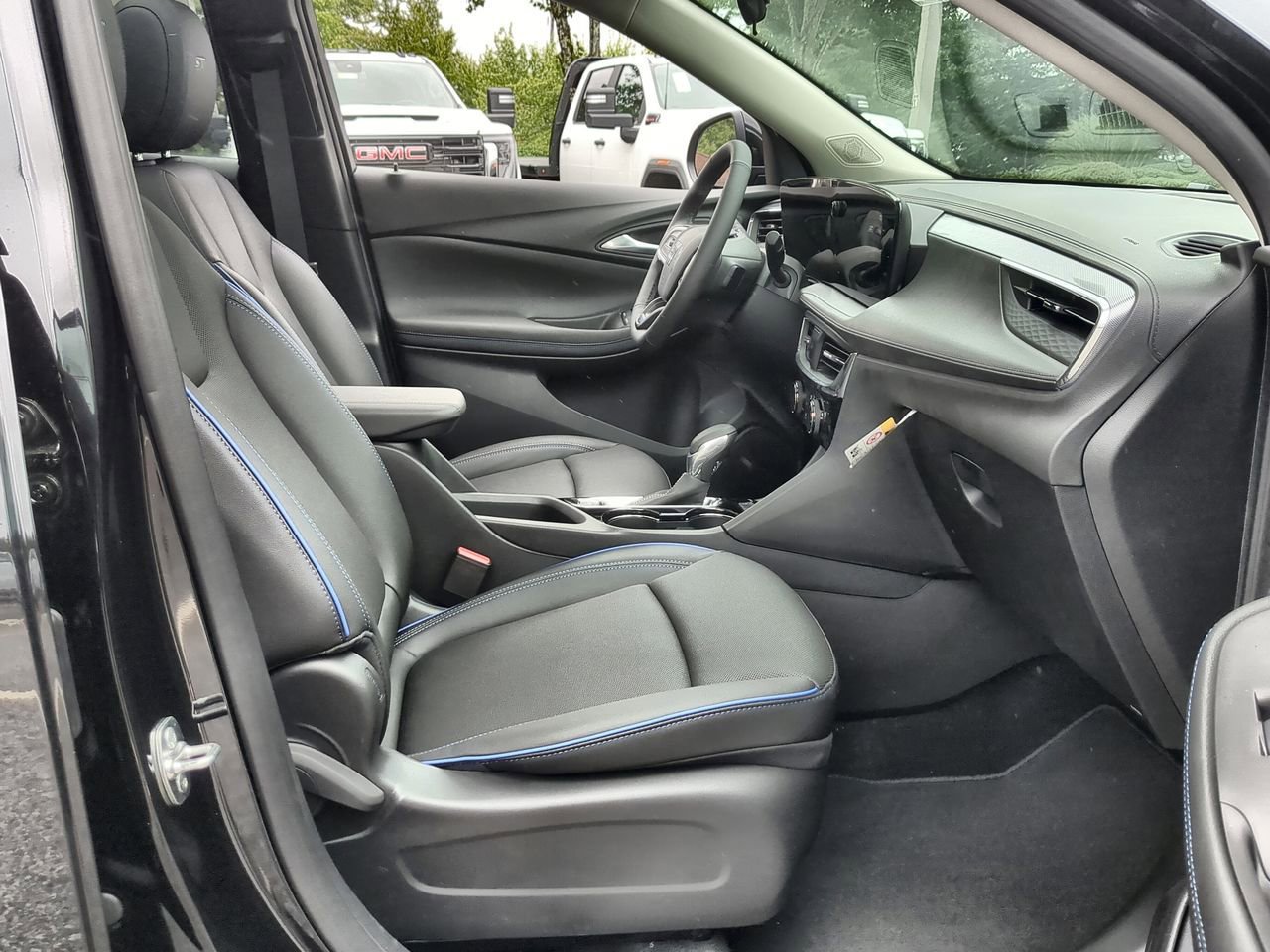New 2026 Buick Encore GX Sport Touring w/ Experience Buick Package image 26