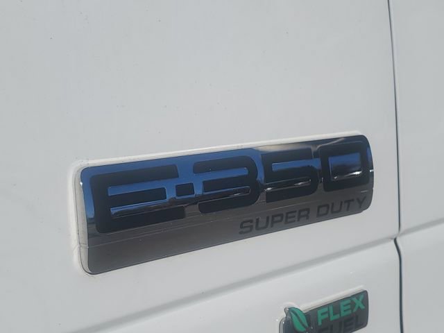 Used 2015 Ford E-350 and Econoline 350 Super Duty w/ Exterior Upgrade Package image 7