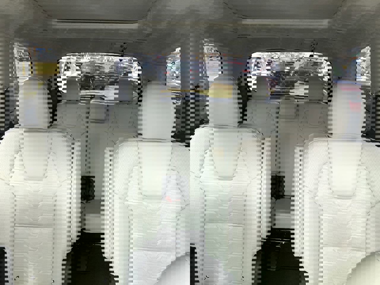 Used 2022 Kia Telluride SX w/ SX Prestige Package image 13