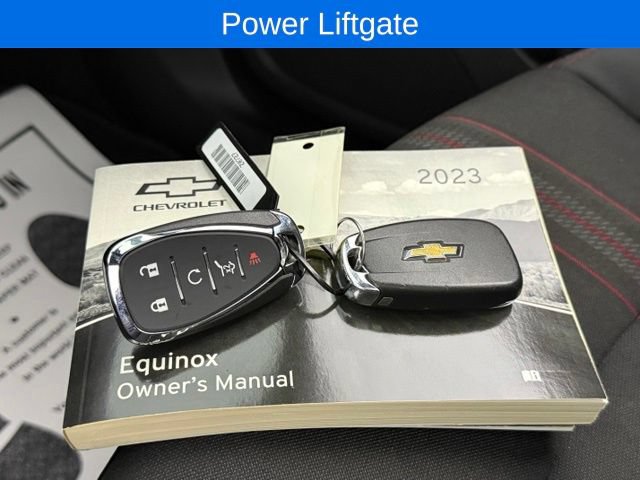 Used 2023 Chevrolet Equinox RS AWD/4WD image 28