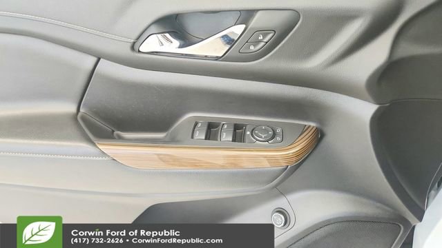 Used 2019 GMC Acadia SLE w/ Driver Alert Package I image 19