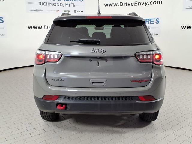Used 2023 Jeep Compass Trailhawk AWD/4WD image 5