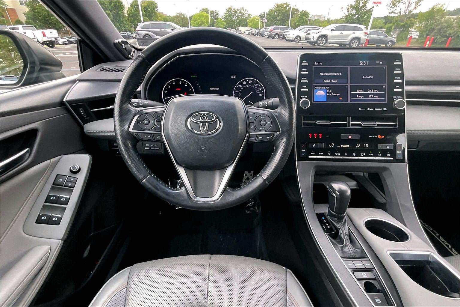 Used 2020 Toyota Avalon XSE w/ All Weather Liner Package FWD image 5
