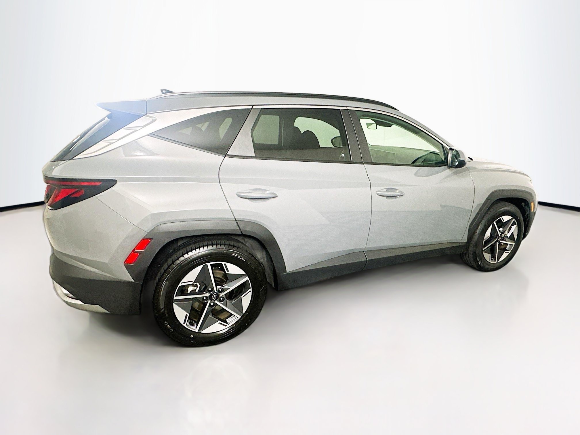Used 2025 Hyundai Tucson SEL FWD image 10