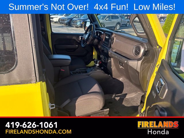Used 2023 Jeep Wrangler Sport AWD/4WD image 37