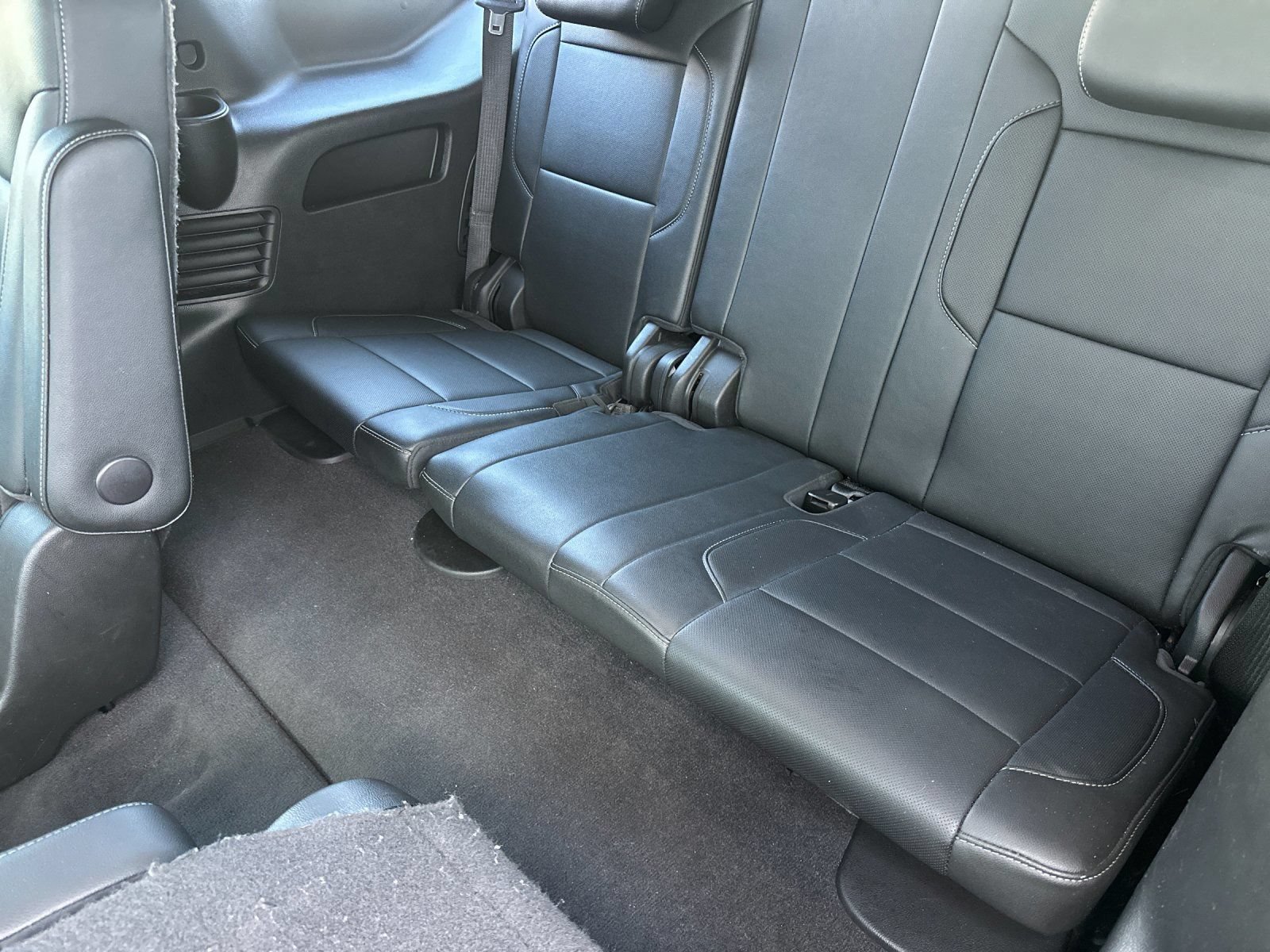 Used 2020 GMC Yukon SLT AWD/4WD image 16