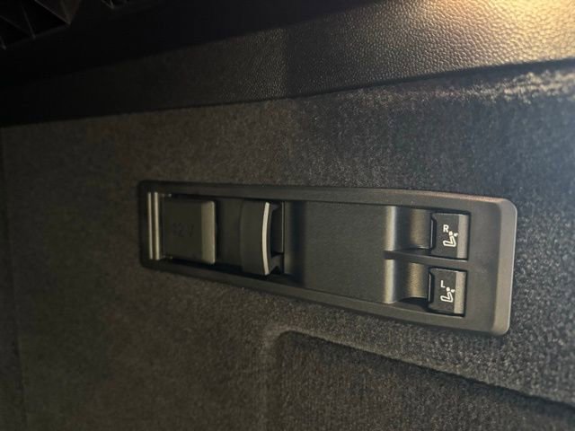 New 2026 BMW iX xDrive45 image 11