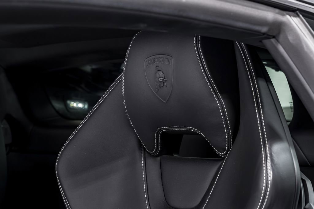 Used 2018 Lamborghini Huracan LP 580-2 image 20