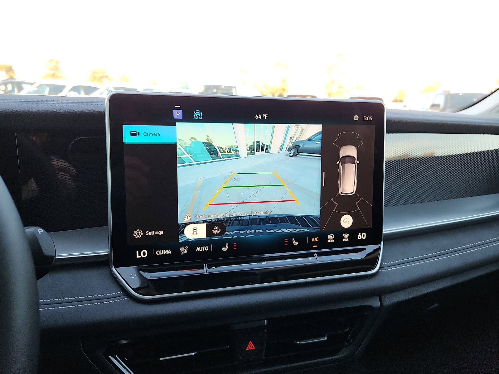 New 2026 Volkswagen Tiguan SE image 18