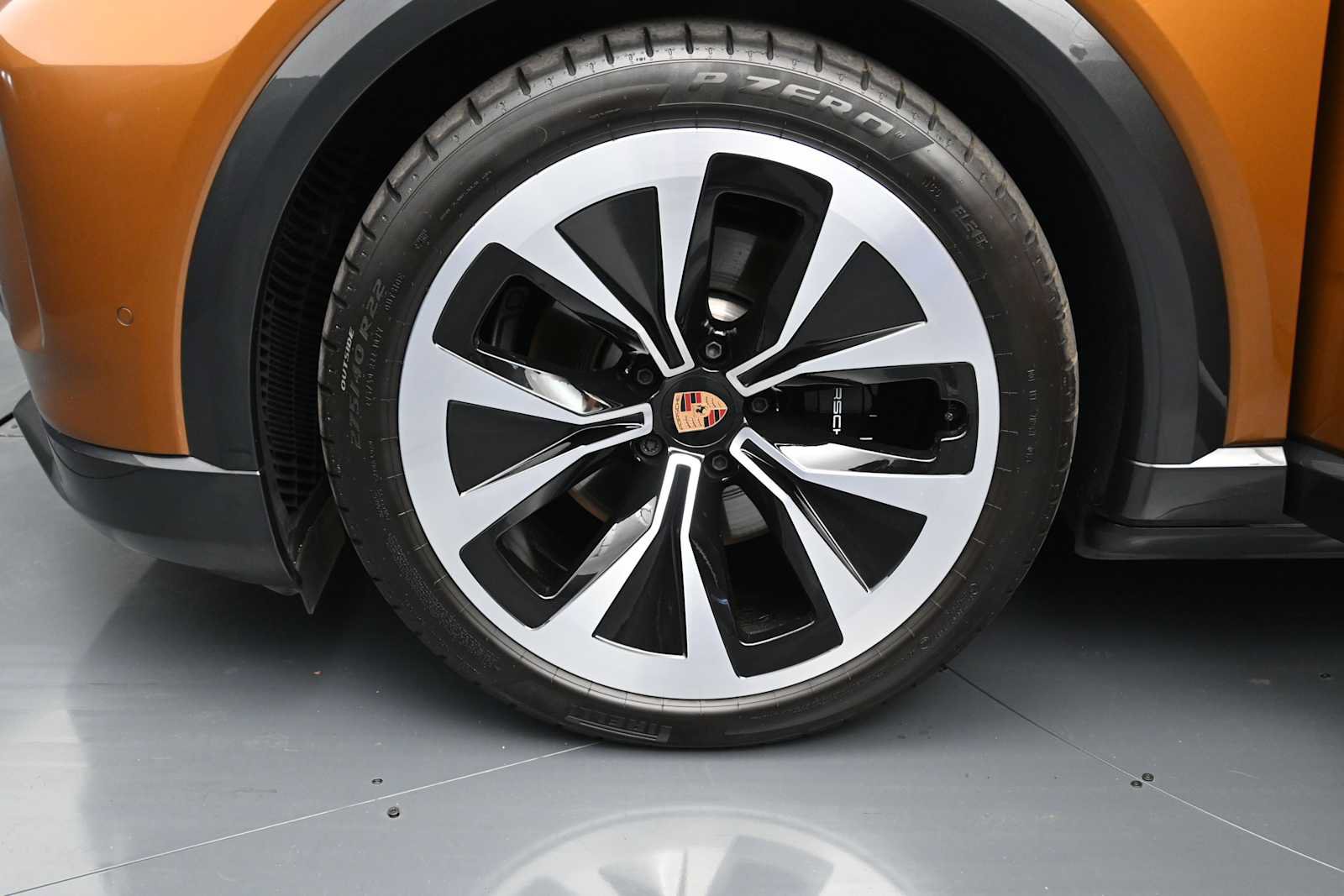 New 2026 Porsche Cayenne Electric AWD/4WD image 32